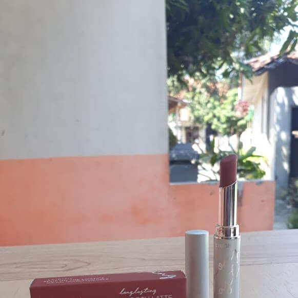 Review Long Lasting Lipstik Wardah Smooth Latte no 16